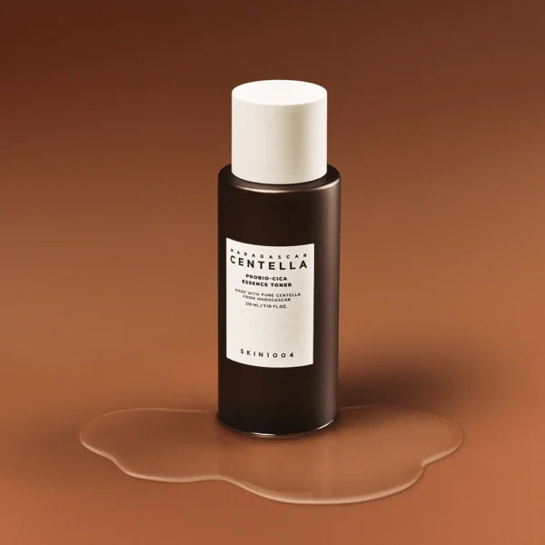 SKIN1004 Madagascar Centella Probio-Cica Essence Toner 210ml - Imagem 3